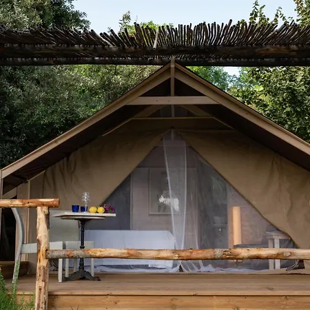 Vesuvian Glamping * Ercolano
